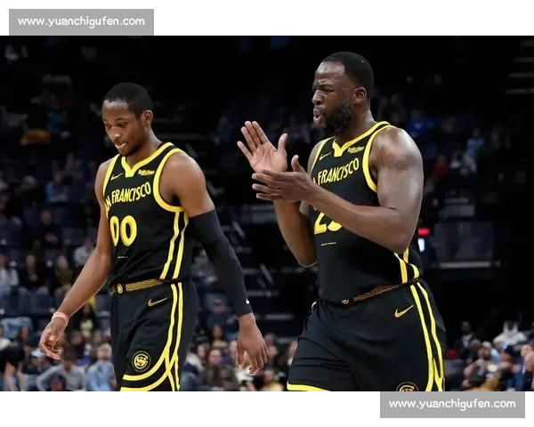 勇士施压库明加!中断签换谈判后,双向博弈升级 勇士施压库明加!中断签换谈判后,双向博弈升级